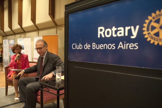 Renovación de Liderazgo en el Rotary Club: Nuevas Oportunidades