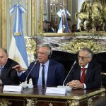 El Ministro Lugones y Robert Kennedy Jr.: Eficacia de Vacunas en Debate