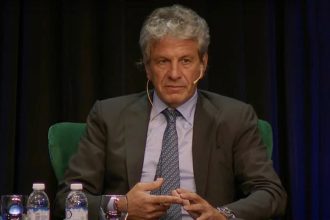 ARCA advierte a Kicillof: Consecuencias del blanqueo de dólares
