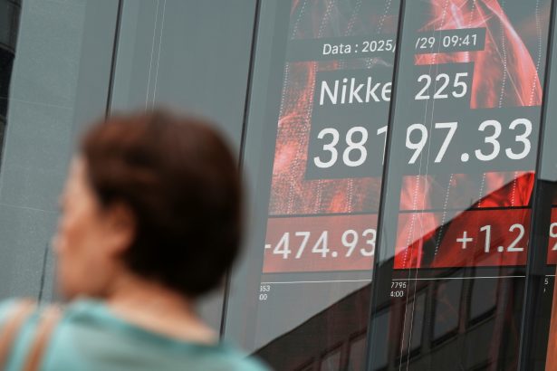 Las bolsas chinas se disparan tras el fallo judicial sobre aranceles de Trump