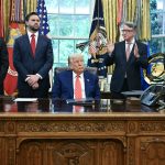 Trump denuncia ‘golpe judicial’ y promete luchar contra fallo de aranceles