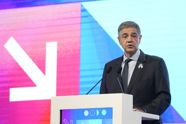 Reorganización del Gabinete porteño tras derrota electoral: adiós a Gutiérrez Rubí