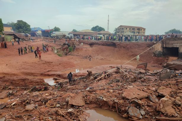 Inundaciones en Nigeria: Más de 100 muertos y devastación total