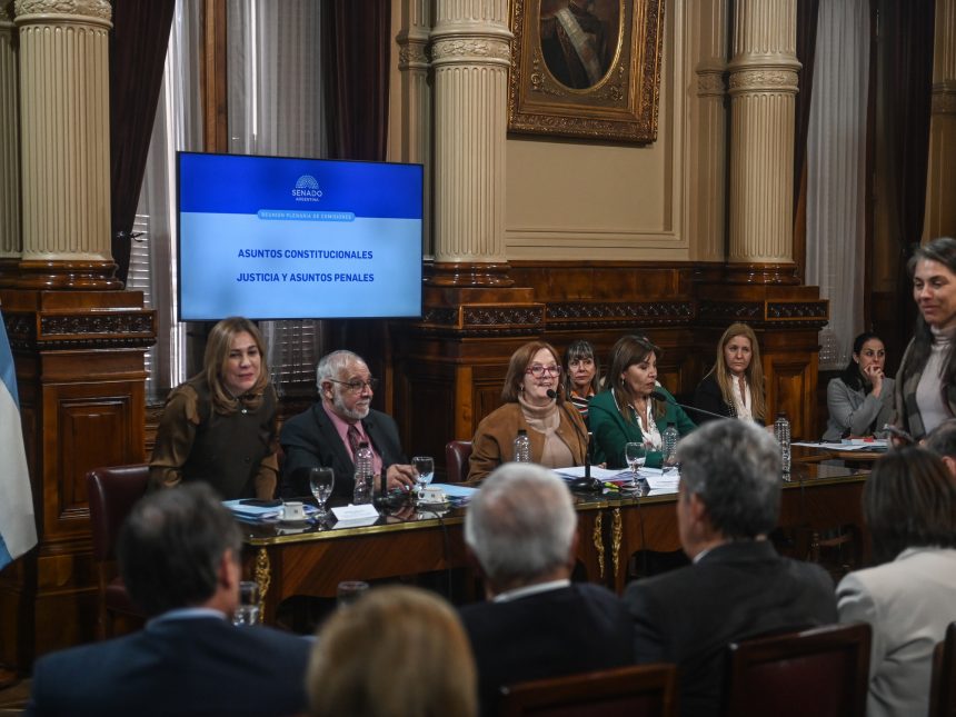 Milei pospone reformas en la Corte Suprema hasta después de octubre