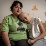 Una niña valiente enfrenta la guerra: su lucha por sobrevivir