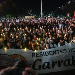 Velada de Velas en el Obelisco: Bono y Decisión de Residentes