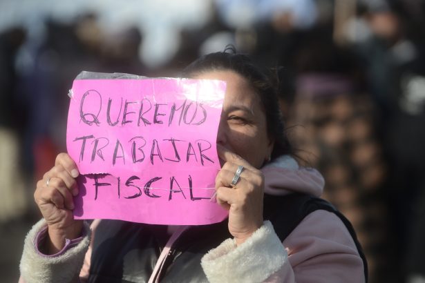 Feriantes de La Salada protestan nuevamente: ¿Cortarán Camino Negro?