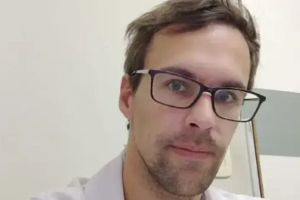 Superando Barreras: Médico con Parálisis Cerebral Persigue su Sueño de Ser Neurólogo