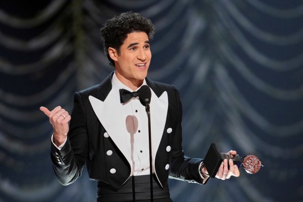 Darren Criss: De Glee a Tony, el actor que brilla como robot