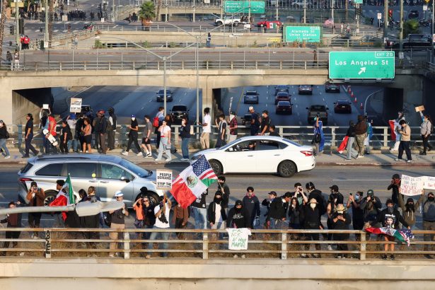 Trump despliega 700 marines en Los Ángeles: Aumento de redadas migratorias