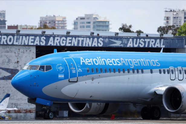 Paro de Pilotos en Aerolíneas Argentinas: Horarios y Vuelos Afectados