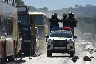 Tragedia en Bolivia: Dos policías fallecen en violentos enfrentamientos