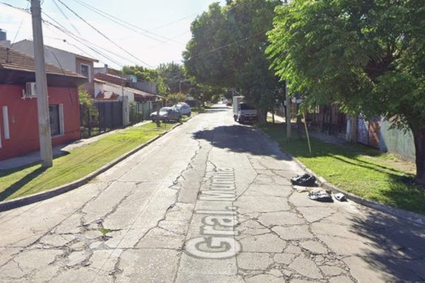 Policía de Castelar enfrenta a motochorros: un delincuente muerto