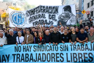 Cristina va a Comodoro Py: CGT brinda apoyo simbólico sin movilización