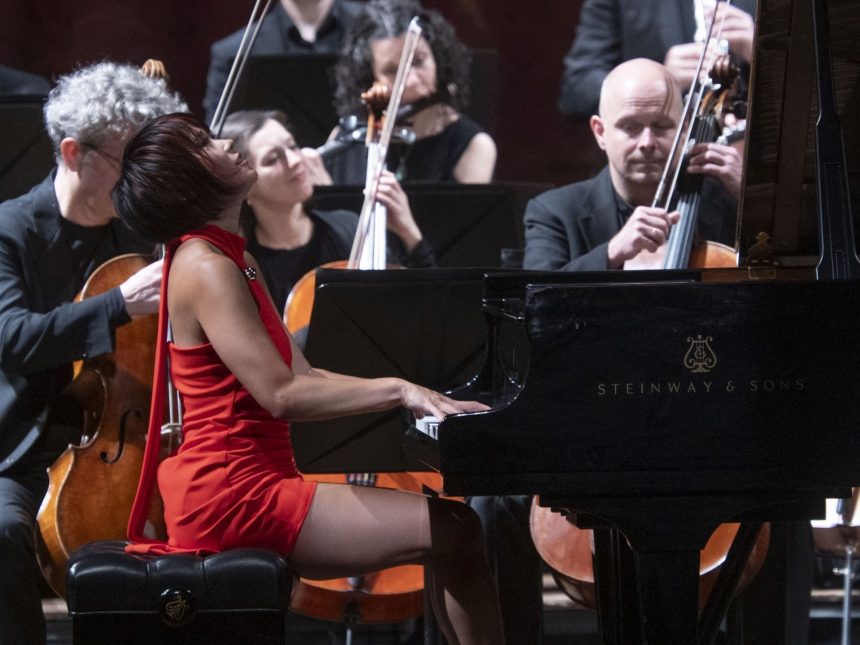 Yuja Wang y la Mahler Chamber Orchestra: Magia Musical en el Colón