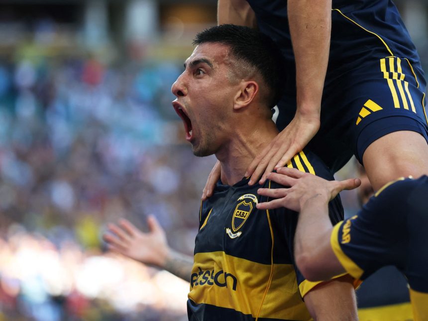 Boca vs Benfica: Battaglia brilla en un equipo renovado por Russo