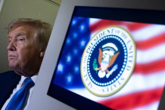 División entre seguidores de Trump ante posible ataque de EE. UU. a Irán