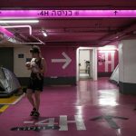 Tel Aviv: Un estacionamiento se transforma en refugio ante misiles
