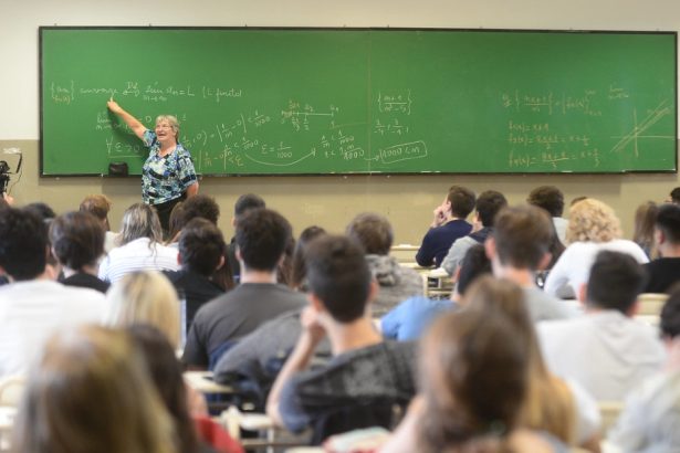 Impactante descenso: 12 universidades argentinas caen en ranking global