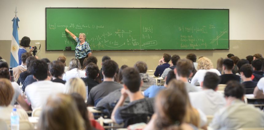 Impactante descenso: 12 universidades argentinas caen en ranking global