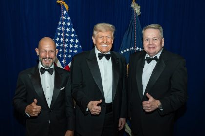 El empresario de Flybondi y su consultora que hace lobby en EE.UU