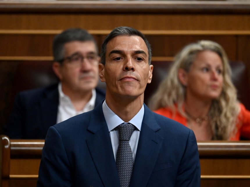 Corrupción en España: El feminismo de Sánchez golpeado por el machismo