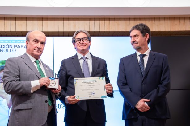Cinco Argentinos Destacados: Premios de la Organización Iberoamericana