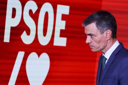 Escándalo en España: Allanan sede del PSOE y modelo revela más sobre Sánchez