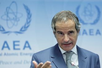 Irán advierte a Rafael Grossi: ‘Pagarás’ tras la guerra