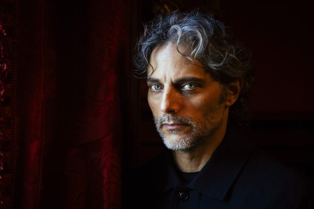 Joaquín Furriel: ‘Soy fenicio, no hippie’ y la verdad sobre Shakespeare