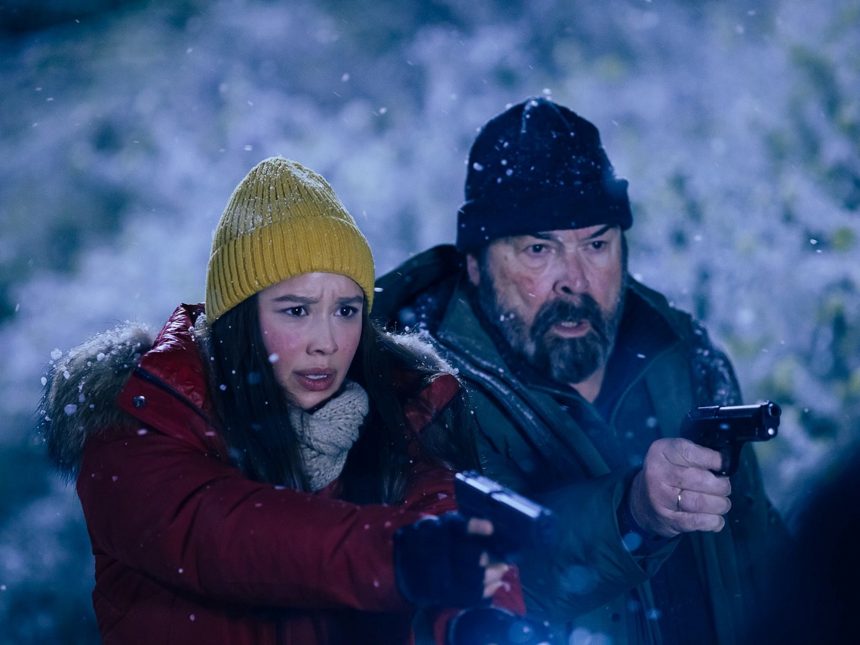 Descubre a Mikaela en Netflix: De tormenta perfecta a hilarante torpeza