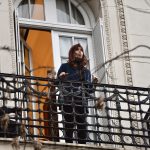 Descubre el círculo íntimo de Cristina y su vida diaria en San José 1111