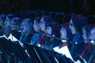 El Teatro Colón se Rinde ante la Magia de la Música Mística
