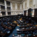 El alto costo de la banca: $100 millones mensuales para bonaerenses