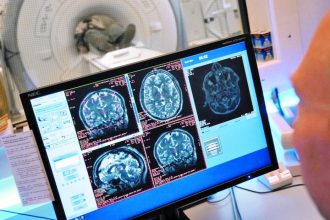 Clínicas privadas logran aumento salarial para médicos y enfermeros