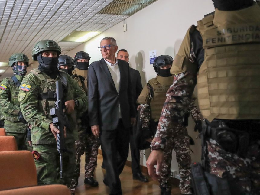 Ecuador: Jorge Glas, ex vicepresidente, recibe 13 años más por corrupción