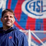 Damián Ayude: El DT de San Lorenzo que busca hacer historia