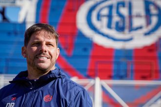 Damián Ayude: El DT de San Lorenzo que busca hacer historia