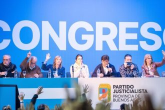 Kirchner y Kicillof: Tensión y Estrategias para Listas Bonaerenses