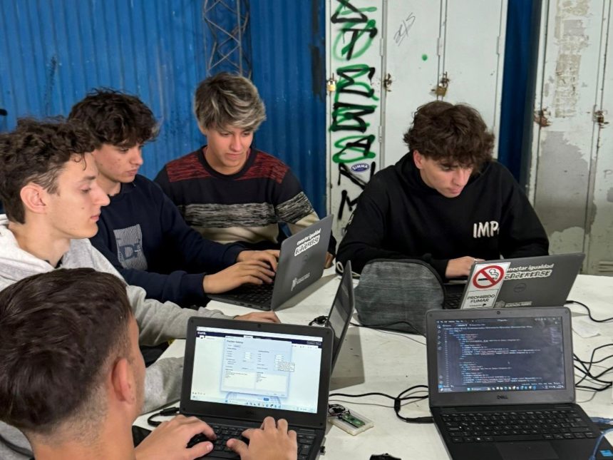 Transforma la Educación: Integra IA en Tiempos de Escasez Bancaria