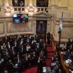 Senadores en Acción: Gobernadores y Oposición Unen Fuerzas Contra Milei