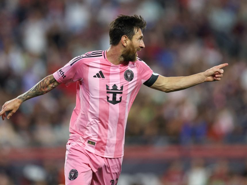 Messi brilla con doblete en 11 minutos y lleva al Inter Miami a la victoria