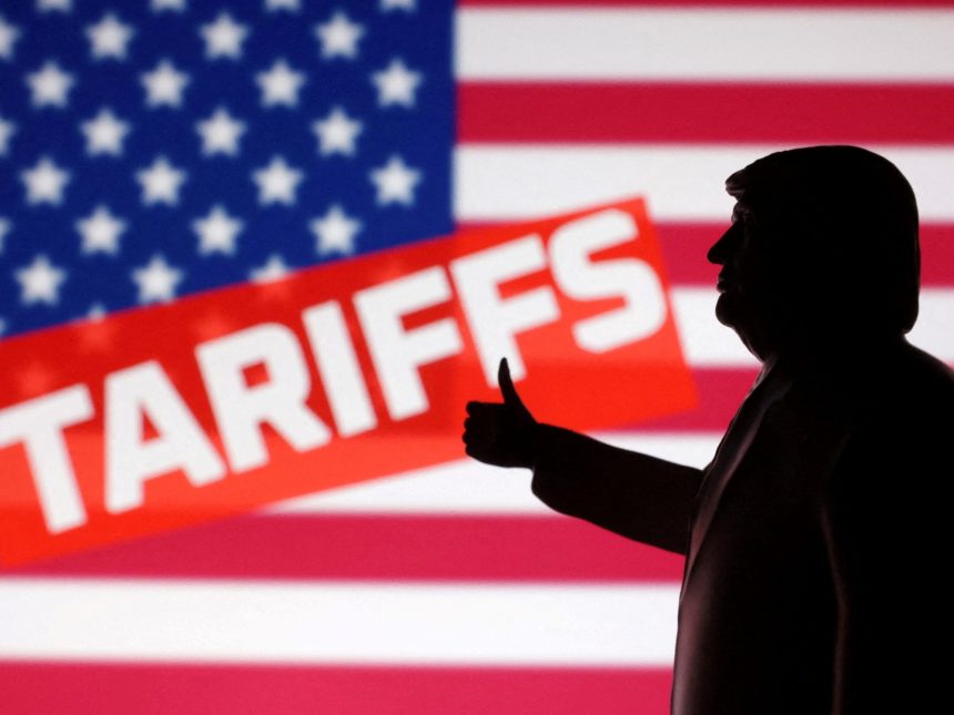 Trump impone aranceles del 35% a Canadá: Escalada en la guerra comercial