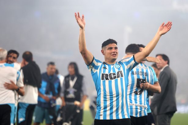 Maxi Salas estalla contra Diego Milito y Racing: ‘Desilusión total