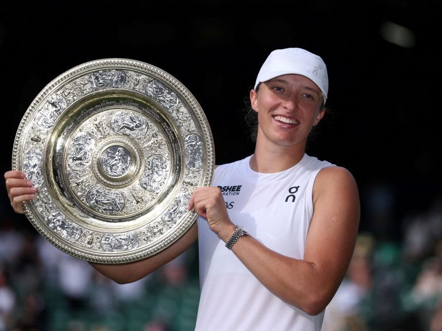 Iga Swiatek arrasa a Anisimova y conquista Wimbledon en 57 min