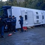 Impactante relato de un pasajero tras el vuelco del micro en Neuquén