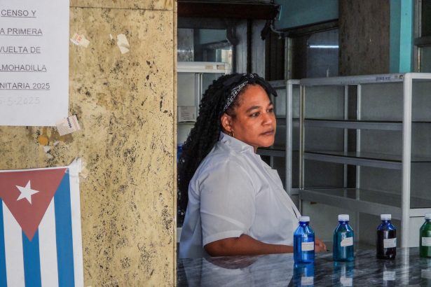 Desafíos y Esperanzas: Conseguir Medicamentos en la Cuba Actual
