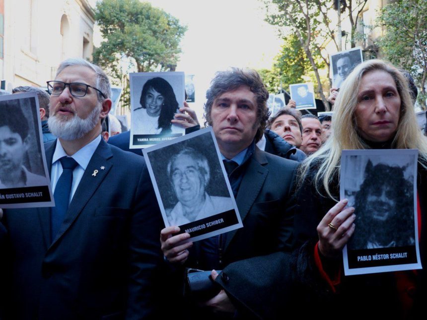 Javier Milei en Vivo: Acto por el Aniversario del Atentado a la AMIA