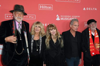 Fleetwood Mac sorprende con una gira de reunión inesperada