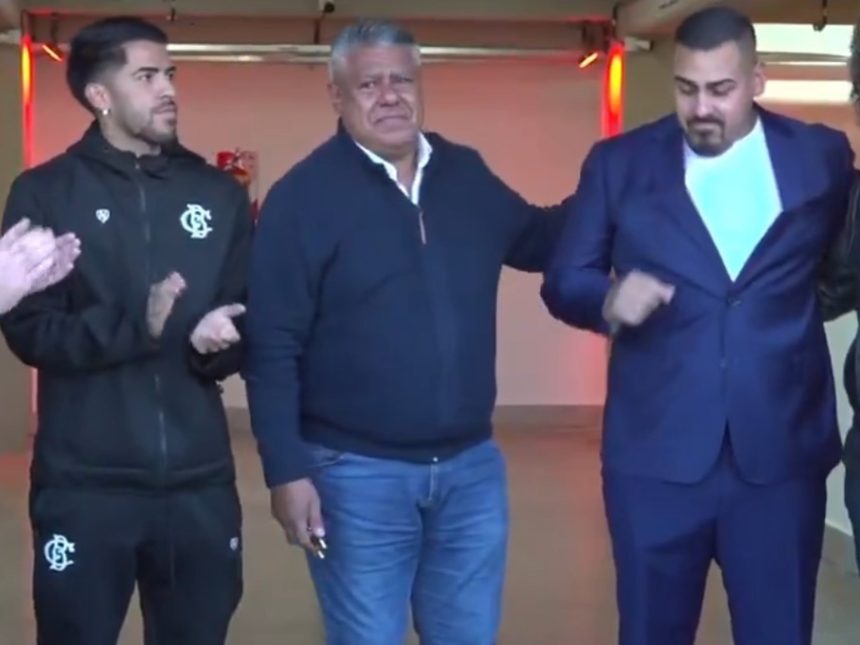 Emotiva reinauguración del estadio Chiqui Tapia con Riquelme y Lavezzi